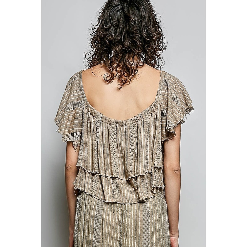 POL Off-Shoulder Ruffle‎ Crop Top - Medium - Picture 4 of 6